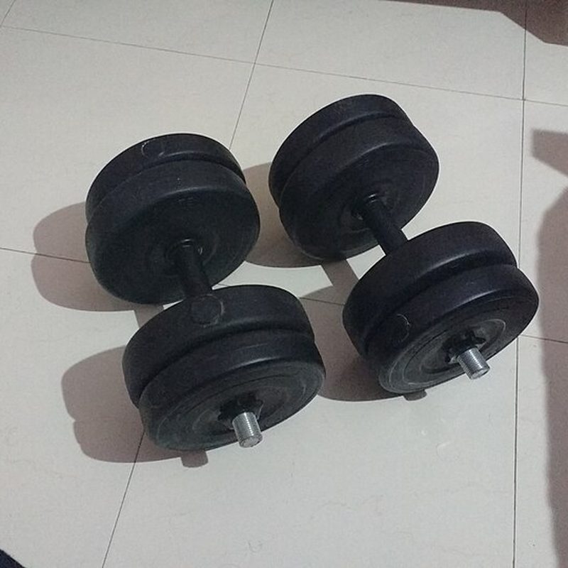 Haltères réglables 2 × 5 kg